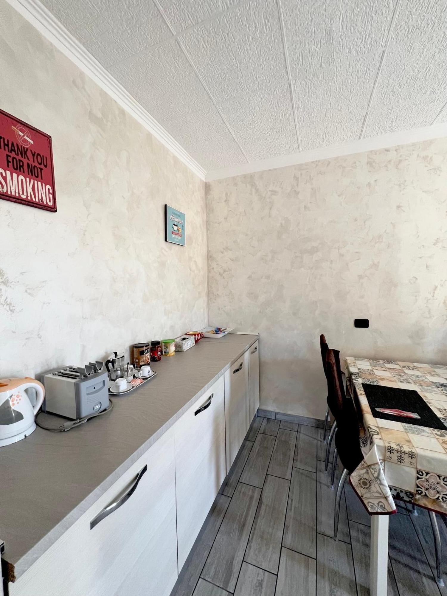 Sea Apartment 菲乌米奇诺 外观 照片